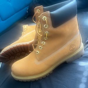 Timberland Boots Men’s Size 9